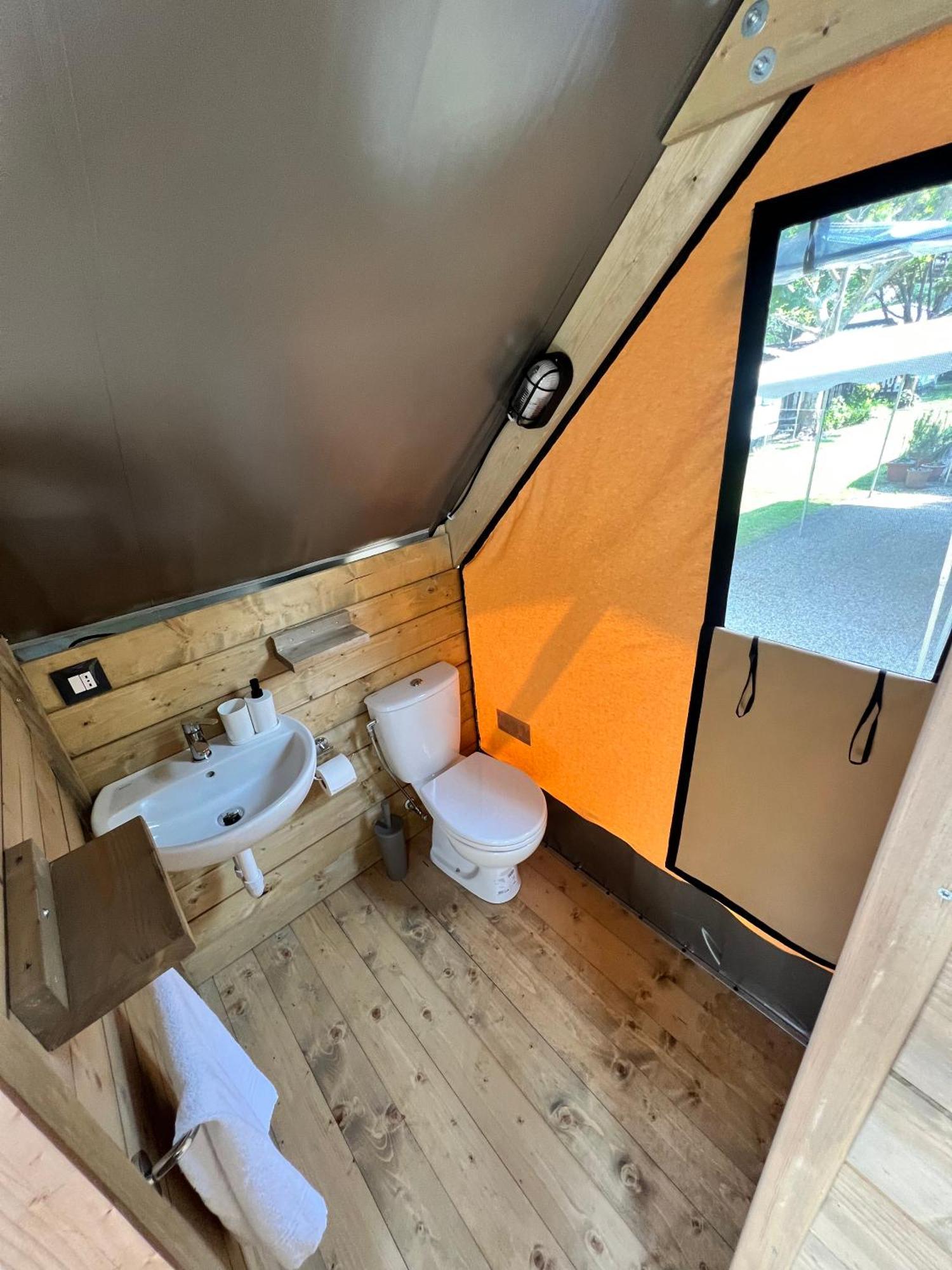 Glamping Camping Rivabella เลคโค ภายนอก รูปภาพ